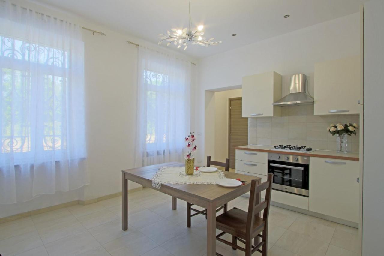 Apartment Palazzo Richard Leone *